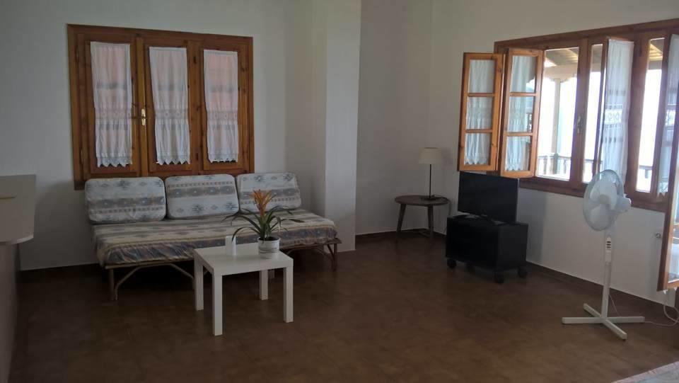 Sangue Blu Beachfront Villa Apartment Agios Nikolaos  Exterior foto
